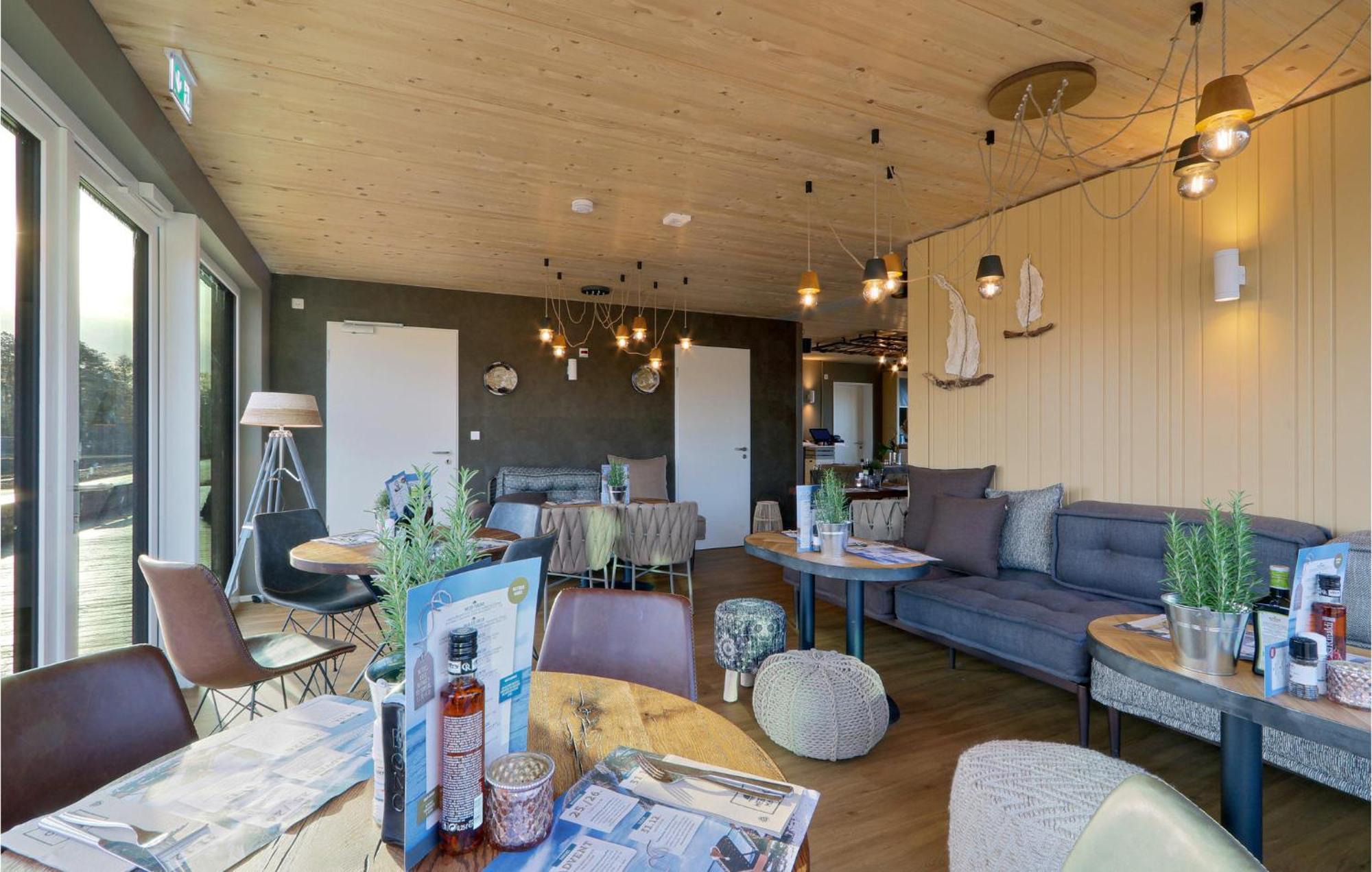 Penthouse Comfort Lembruch Ngoại thất bức ảnh